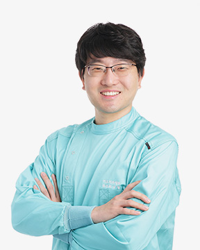 DR. 최규형 원장
